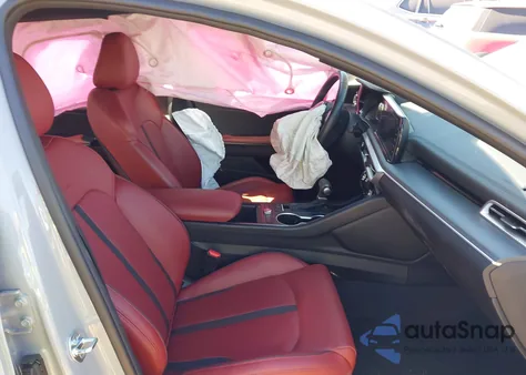 2023 Kia K5 Gt-Line z USA, uszkodzony, nr VIN 5XXG64J21PG175550